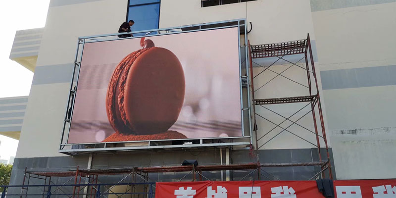 戶外<a href=http://nwsoft.com.cn target=_blank class=infotextkey>led屏</a>安裝